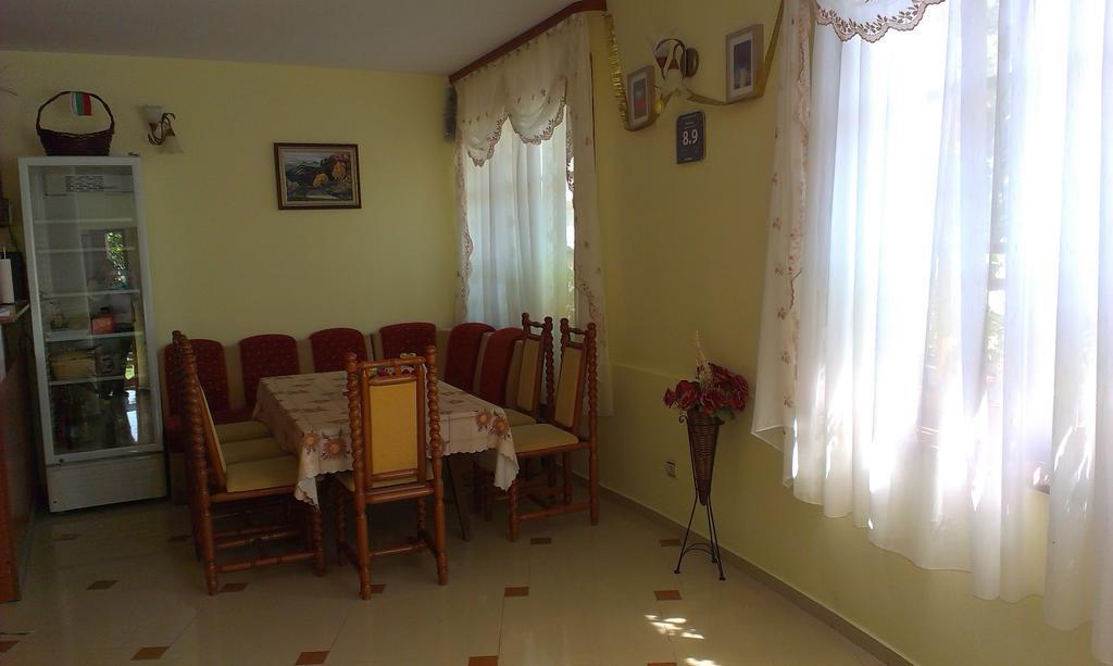 Vila Krista 3* Солнечный берег
